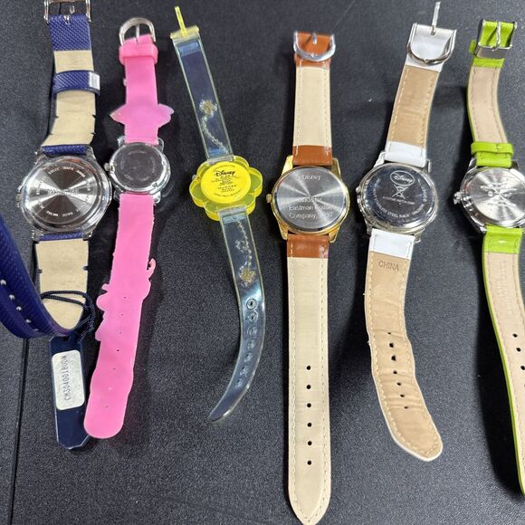Vintage Disney Watch Lot Of 6 - Princess, Pooh, Fairies, Disney World - Picture 5 of 8